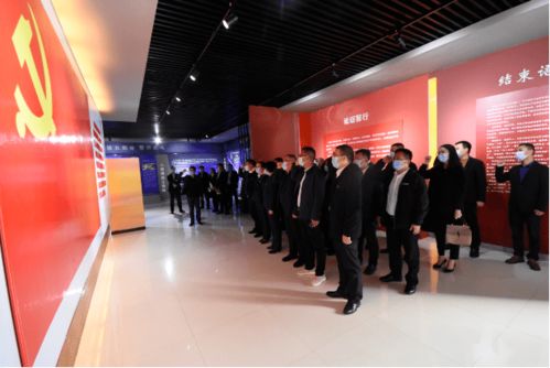 駐馬店市保險(xiǎn)行業(yè)協(xié)會(huì) 清廉金融與文化交流并舉，促進(jìn)行業(yè)健康發(fā)展